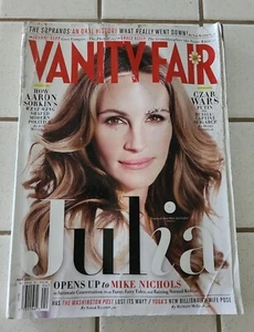 JULIA ROBERTS April 2012 VANITY FAIR Magazine THE SOPRANOS / THE WEST WING - Picture 1 of 7