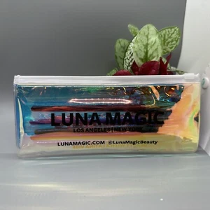 Luna Magic 4 Piece Brush Set Blend It Girl Fluffy Cheek Tight Liner & Flat NIB - Picture 1 of 2