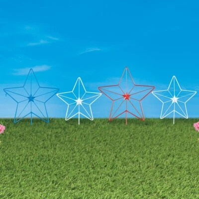 Juego de 4 estacas de jardín de metal estrellas patrióticas rojas, blancas y azules del 4 de julio Foto 1 de 4