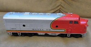 BACHMANN HO VINTAGE #307 SANTA FE F9 POWER A UNIT - Picture 1 of 5