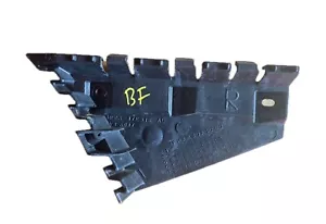 FORD FALCON BF RIGHT/DRIVER SIDE FRONT BUMPER SLIDE BRACKET - Picture 1 of 3
