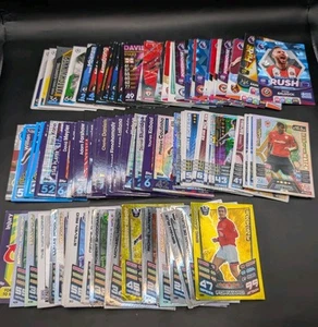 Panini Match Attax Konvolut über 100 Karten aus verschiedenen Jahreszeiten - Bild 1 von 4
