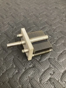 Variable Capacitor from Yaesu FC707 8-285pf - Afbeelding 1 van 4