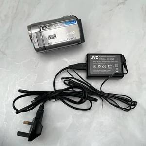 JVC GZ-MG330 Everio HDD 30GB 35x Optical Zoom Hard Disc Camcorder With Charger - Picture 1 of 12