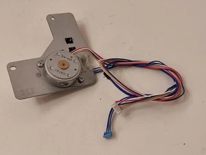 1x EPSON LQ 680 PRO Ersatzteil Schrittmotor Antrieb Traktor Antrieb - Picture 1 of 3