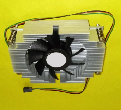 Low Profile 1U/ Mini ITX/ Micro ATX Cooler for AMD AM2,AM2+,AM3,AM3+,FM1 CPU - Image 1 of 4