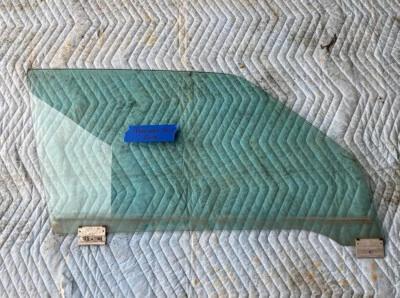 1982-1994 BMW E30 318i 325i Front Right Passenger Window Glass Coupe OEM #2238M - Image 1 of 4