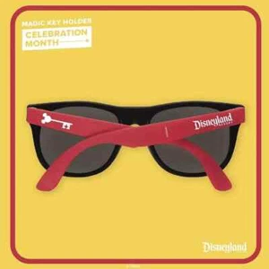 Disneyland Resort Magic Key Holder Sun Glasses Sunglasses Park Exclusive New UV! - Picture 1 of 20