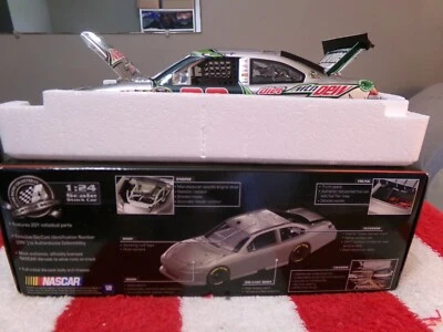 NUEVO 2012 DALE WONHARDT JR DIETA MOUNTAIN DEW COCHE COMO NUEVO!!!!! 1 0F 9888 ¡HECHO! Foto 1 de 4