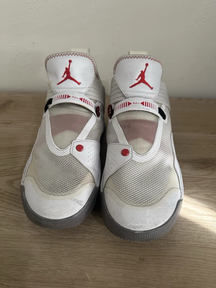 Jordan 33 SE Low White Cement for Sale | Authenticity Guaranteed