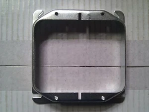 (50p) 4"" cubierta de caja de salida cuadrada, 2 dispositivos, anillo de barro adaptador elevado 3/4"" 2 pasillos - Imagen 1 de 2