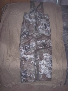 Boys Youth Medium Bib Overalls Kanati Camo Hunting Bibs Waterproof Bib Coveralls - Picture 1 of 5