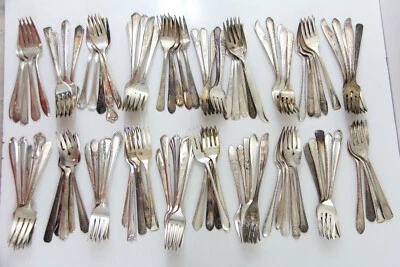 100x САЛАТНЫХ ВИЛОК СТОЛОВЫЕ ПРИБОРЫ БЕЗ МОНО ПОСЕРЕБРЕННЫХ ИЗДЕЛИЙ ЛОТ ВИНТАЖНОЕ РЕМЕСЛО ПОВТОРНОЕ ИСПОЛЬЗОВАНИЕ ПЕРЕПРОФИЛИРОВАНИЕ - Изображение 1 из 2