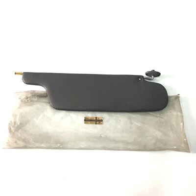 DATSUN CEDRIC 330 280C 260C Sun Visor Black Right Side Genuine Parts NOS JAPAN - Imagem 1 de 4