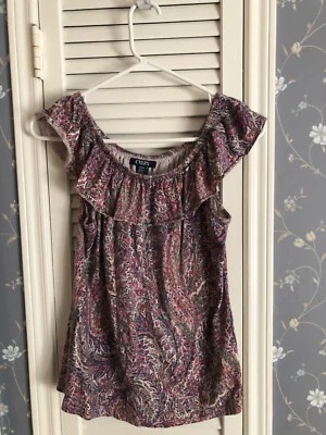 Camiseta sin mangas Chaps Denim para mujer mediana multicolor cachemira cuello con volantes elástica usada en excelente estado Foto 1 de 4
