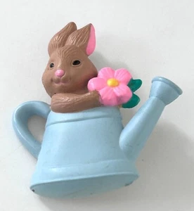 Tarjetas de colección firmadas con sello conejito conejo manantial regadera Pascua plástico pi - Imagen 1 de 4