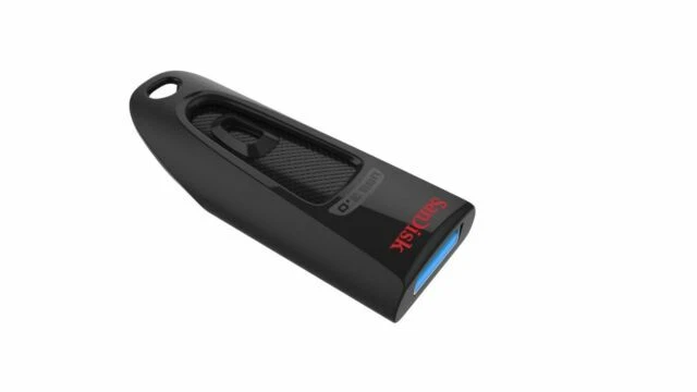 SanDisk SDCZ48-032G-U46 32GB USB 3.0 Flash Drive - Black