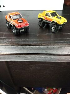 Hot Wheels 1984 VTG Gulch Stepper lot of 2 red and yellow loose