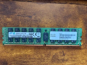 Samsung 32GB (1X32GB) 2RX4 DDR4 PC4-2133P Pamięć serwera M393A4K40BB0-CPB - Zdjęcie 1 z 2