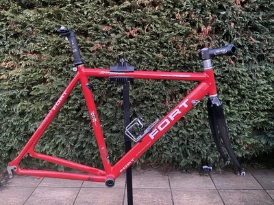 Fort Road Bike Frame 7005 Alloy & Carbon Forks – Rare Czech-Made - Size Small - Image 1 of 4