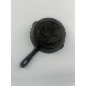 Piccola padella vintage in ghisa 6 1/2 pollici nera cucina cucina - Foto 1 di 6
