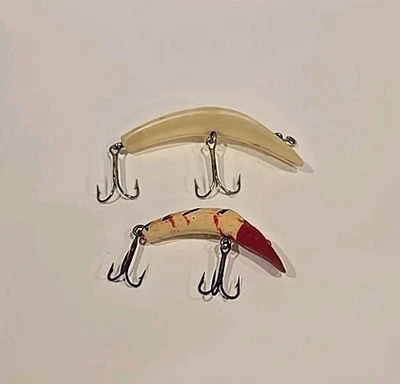 Lote de 2 señuelos de pesca Flatfish Crankbait vintage perlas, blanco/rojo/azul Foto 1 de 4