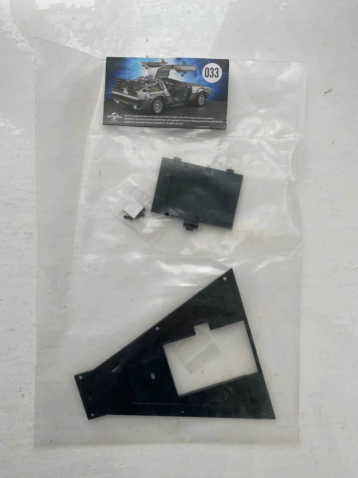 Scala 1:8 EAGLEMOSS Ritorno Al Futuro Costruisci La Tua DeLorean Numero 33 Parte - Immagine 1 di 1