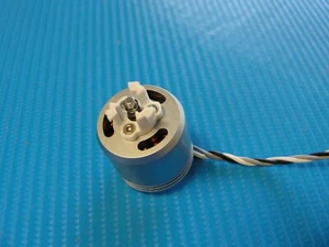 DJI Phantom 4 PRO WM331A Drohne Original Motor Engine CCW + Montageplatte CounterC - Bild 1 von 3