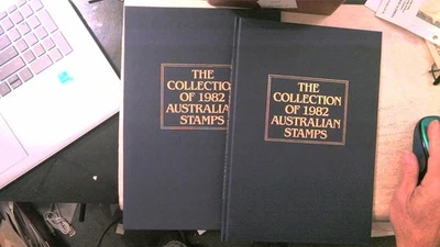 AUSTRALIA 1982 YEARBOOK W/STAMPS MNH - Image 1 of 4