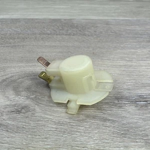 Genuine Murray 092372 Lamp Socket Assembly - Picture 1 of 2