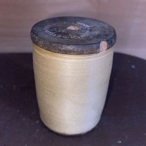John C. Meyer Thread Co. Holzfaden Teppichspule 3" hoch Lowell MA USA Vintage - Bild 1 von 7