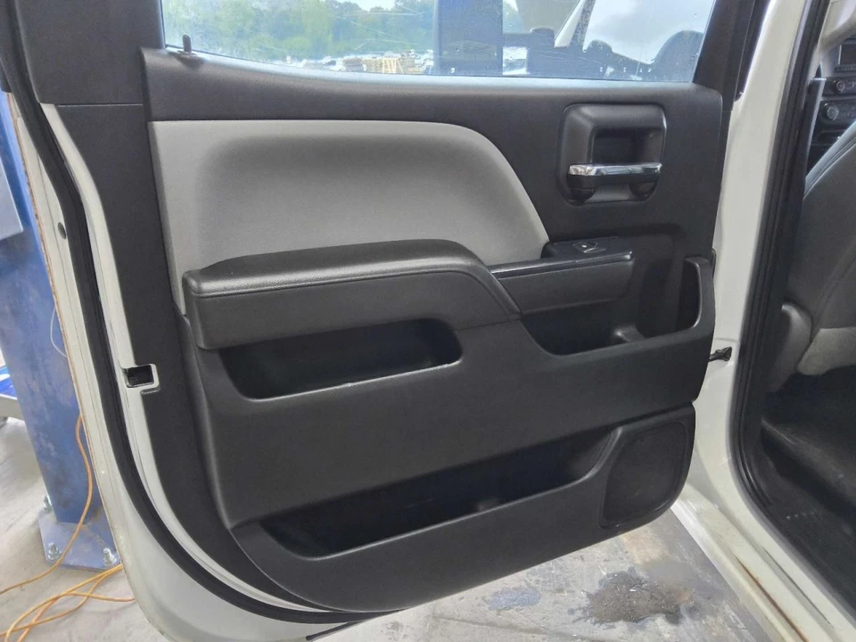 Silverado 2500 2016 Door Trim Panel Rear 641715 Foto 1 de 1