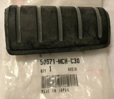  Honda VTX1800F3 VTX1800C3 2005-2008 OEM LH estriba de goma paso 50671-MCH-C30 Foto 1 de 4