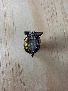USA Department of Defence Tansport & Logistics Lapel Badge | CLEARANCE | Origina - Picture 1 of 1