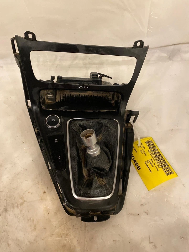 Ford Focus 2016 bota de cambio de transmisión manual con bisel de ajuste envolvente de cambio Foto 1 de 4