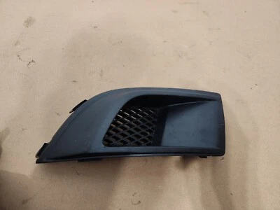 Subaru Legacy 2008 2009 sedán delantero izquierdo luz antiniebla bisel cubierta GT fabricante de equipos originales Foto 1 de 3