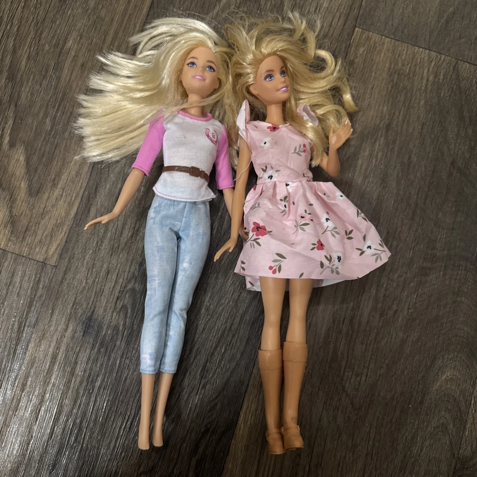 Mattel 2013 Barbie Dolls - Image 1 of 4