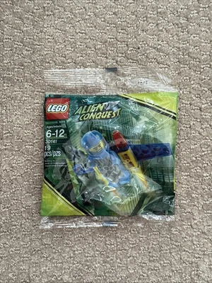 LEGO Alien Conquest Jetpack Polybag 30141 (SEALED) - Image 1 of 3