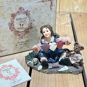 Boyds Bär Susan mit Amor - Papierherzen - Kind von gestern - nicht mehr produziert neu im Karton - Bild 1 von 6