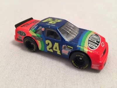 MATCHBOX #24 Chevrolet Lumina 1993 NASCAR Race Car Du PONT Rookie Of The Year - Image 1 of 4