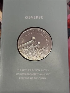 2006 Royal Mint QEII 80th Birthday £5 Pound Crown Coin In Folder - Picture 1 of 4