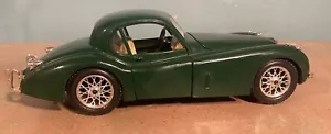 Burago Jaguar XK 120 1948 scale 1/24 Green Model Made In Italy Diecast-Free Ship - Picture 1 of 15