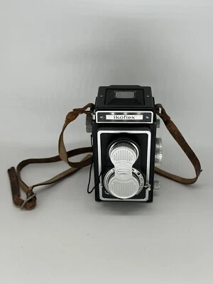 Zeiss Ikon Ikoflex TLR Camera w/ Novar Anastigmat 75mm f3.5 Lens PARTS OR REPAIR - Image 1 of 4