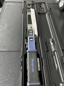 Snap-on TQSG3F250MB 1/2" Flex-Head Torque Wrench 40–250 ft-lb w Case - Picture 1 of 3