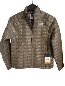 Authentic North Face Damen ThermoBall Jacke Mokka/Braun Gr. S Neu mit Etikett Jordan Made - Bild 1 von 7