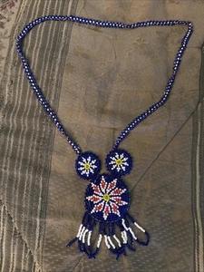 Vintage Native American Hand Beaded Pendant Necklace - Picture 1 of 5