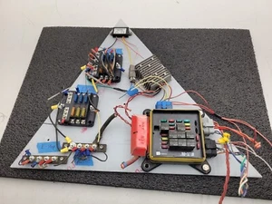 Eaton 31S-002-0 12VDC Power Distribution Module Fuse Relay Holder System E - Picture 1 of 10