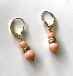 Vintage 14K Solid Yellow Gold With Coral 7mm & 5.5mm Ball Dangle Earrings - Picture 1 of 7