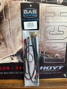Gas Bowstrings Hoyt RX-8 Red and Black Strings w/Black Nocks RX8 - Picture 1 of 1