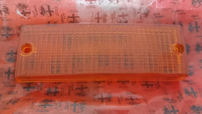 ALFA ROMEO ALFETTA 116 GTV LENTE INDICATORE FRECCIA OLSA 0501400 - Immagine 1 di 4